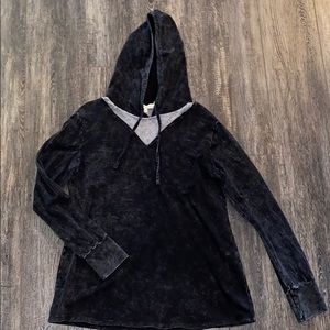 Hoodie with mesh in front and back